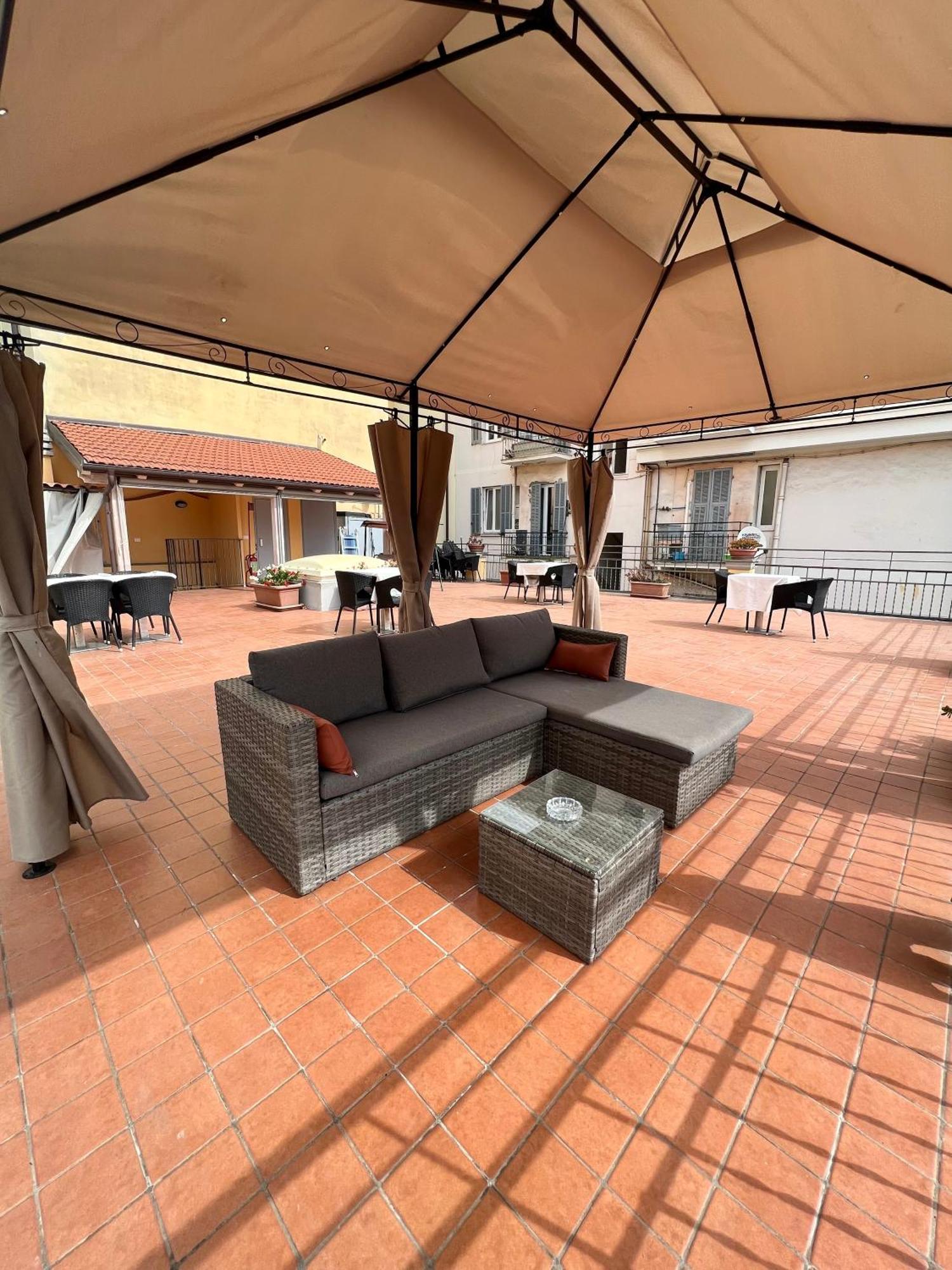 Casa Zeffirino Hotel Sanremo Exterior photo