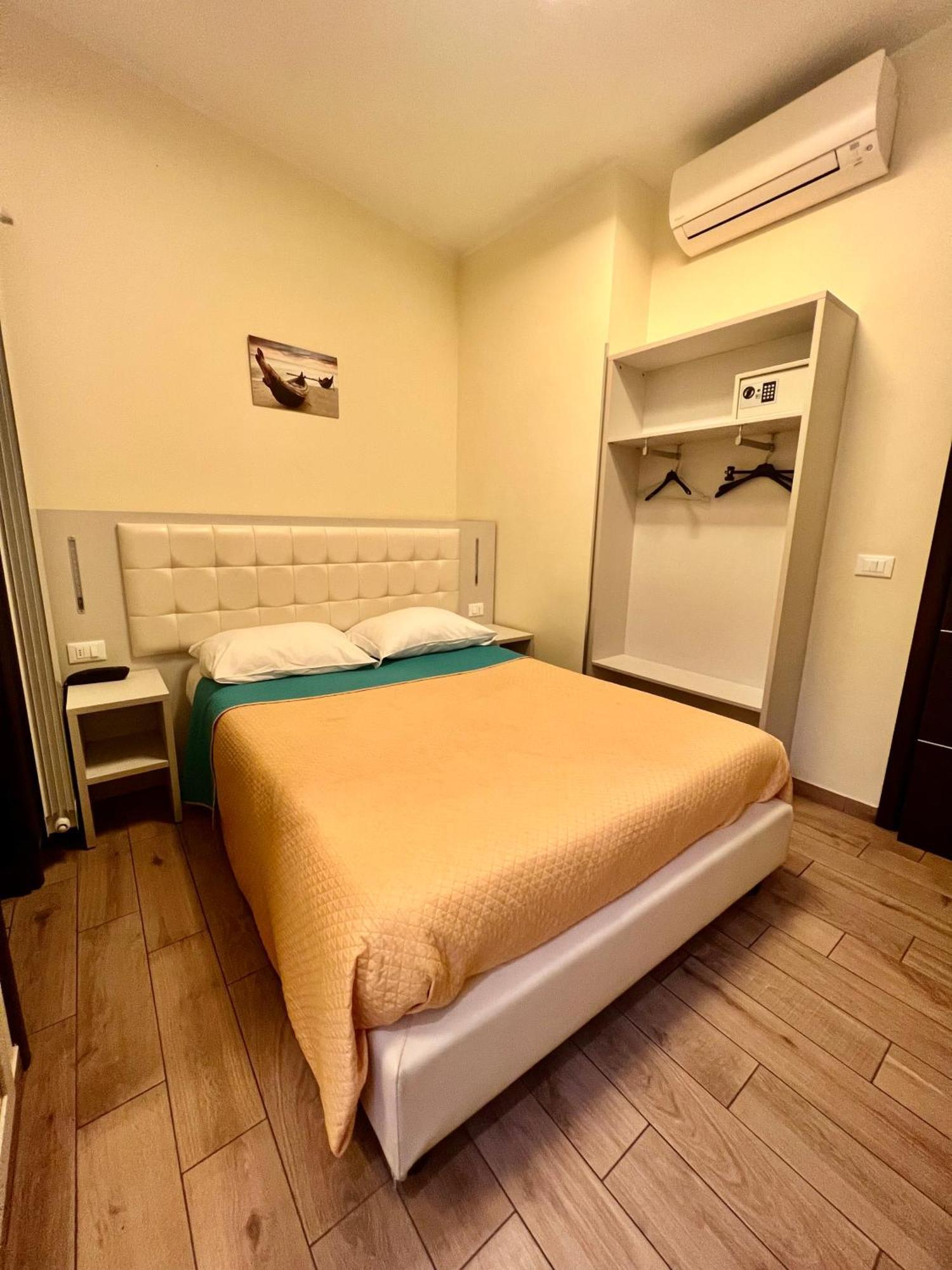 Casa Zeffirino Hotel Sanremo Exterior photo